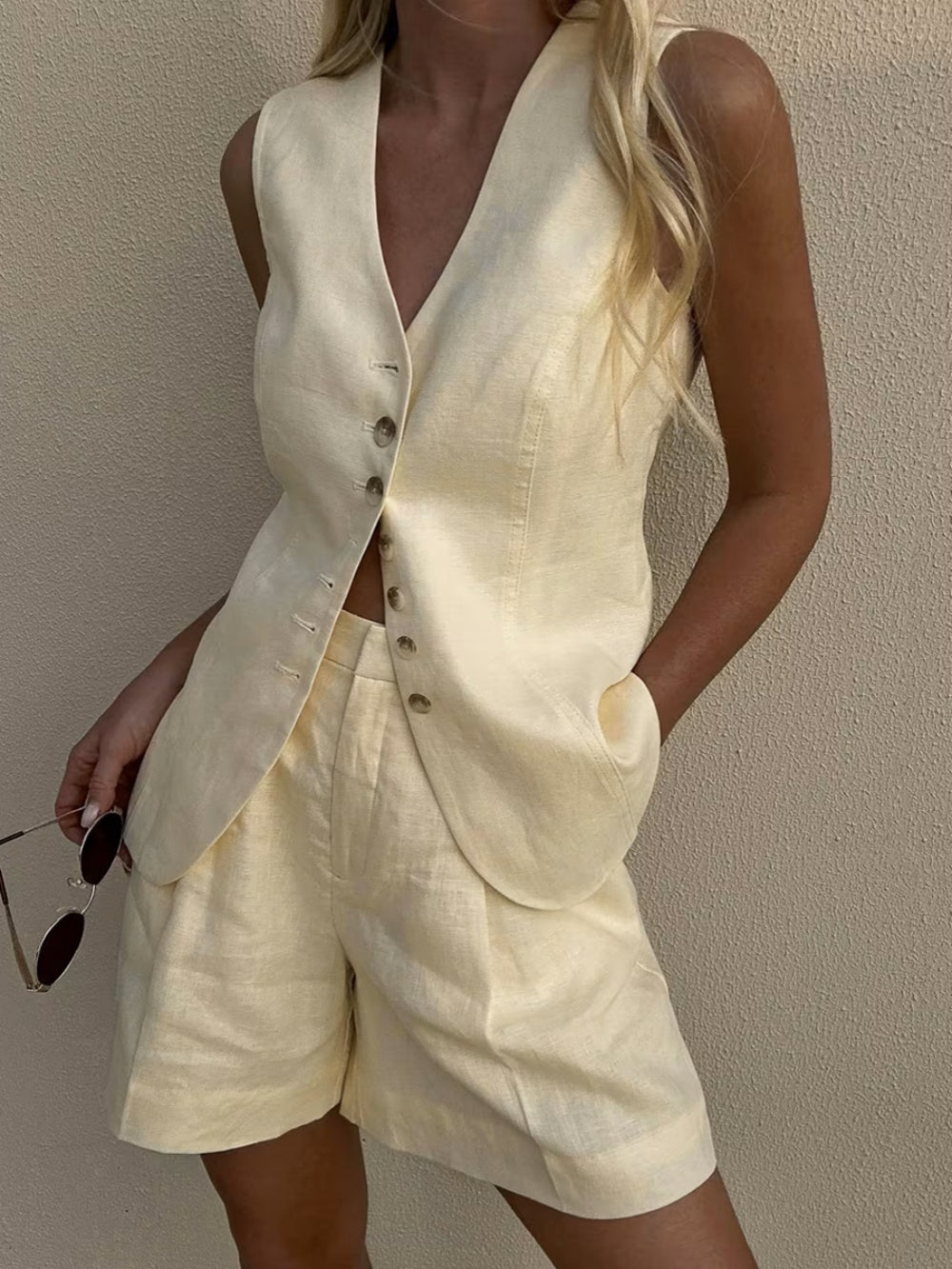 Comfortable Cotton and Linen Blend Vest and Shorts Set with Pockets - Perfect for Summer
