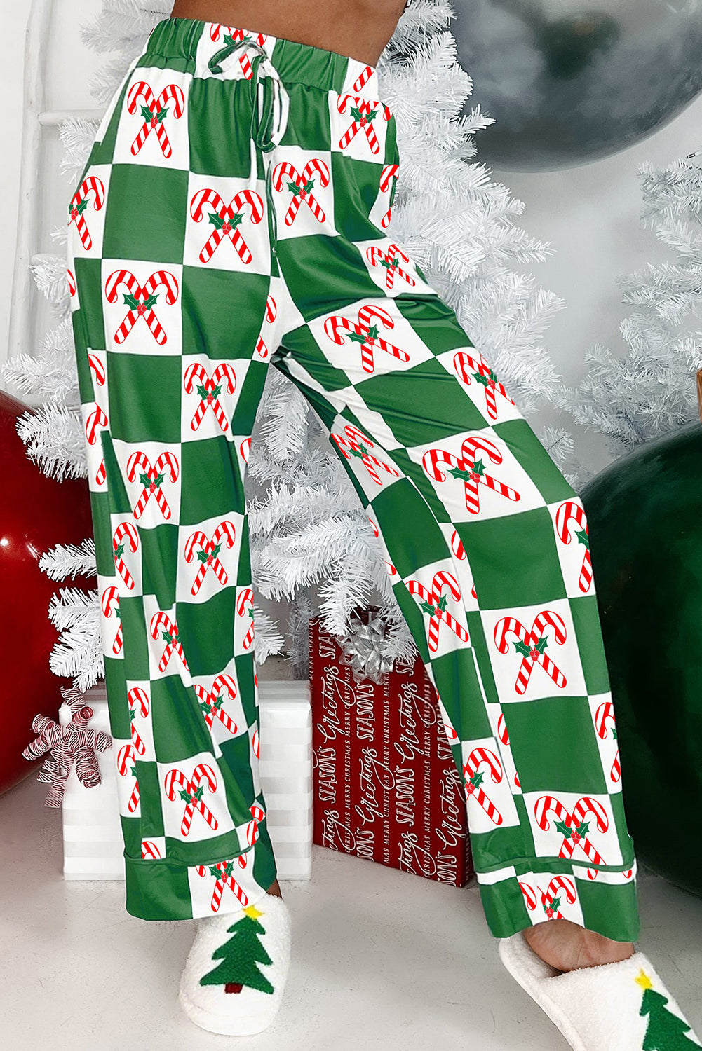 Festive Green Holly Jolly Checkered Pattern 2-Piece Long Pajama Set for Women