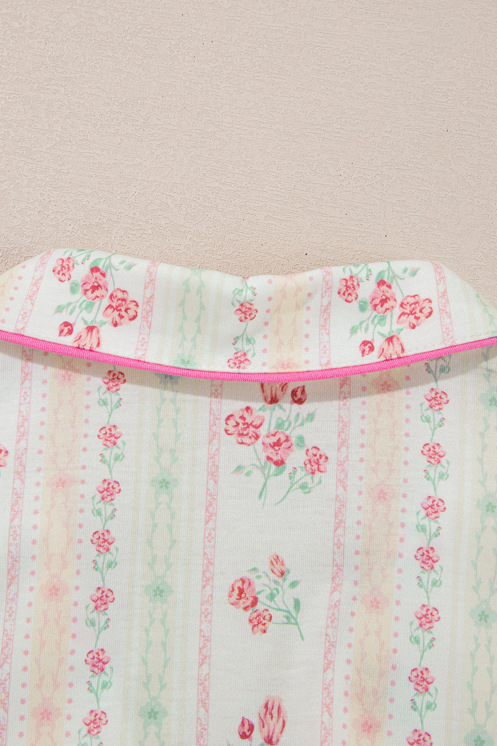 Beige Floral Print Contrast Pipping Short Pajamas Set