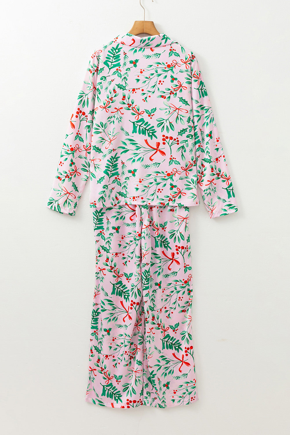 Luxurious Pink Christmas Berries Plant Print Satin Long Sleeve Pajama Set for Ultimate Comfort