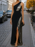 Stylish Plain One-Shoulder Gown with Metallic Pleated