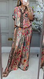 Women's Casual Round Neck Printed Loose Suit - Spring/Summer Blended Fabric