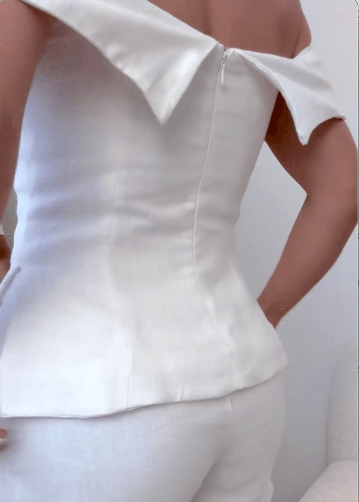 Elegant White Cotton and Linen Two-piece Suit - Cropped Top & Pants Set