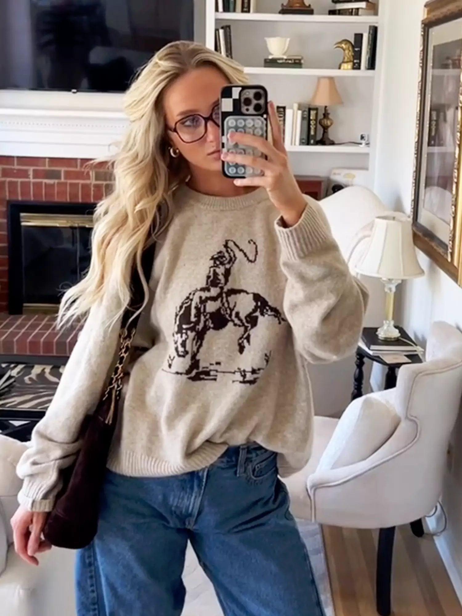 Artistic Cowboy Graphic Crew Neck Sweater - Comfortable & Stylish