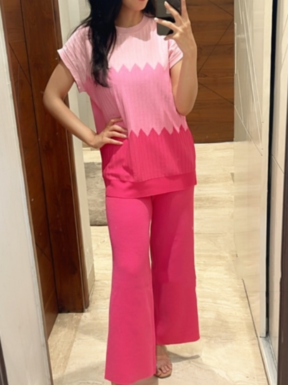 Chic Contrast Color Crew Neck Sweater & Wide Leg Pants Suit - Stylish Two-Piece Set
