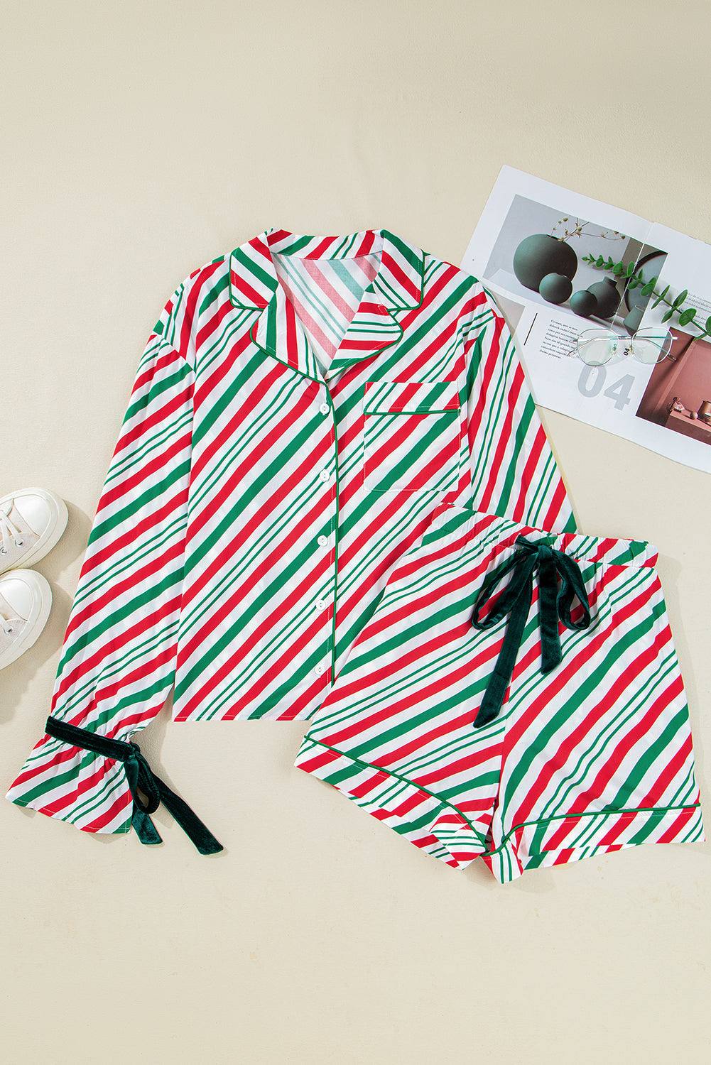 Cozy Green Stripe Contrast Velvet Ribbon Knot Pajama Set - 2-Piece Sleepwear