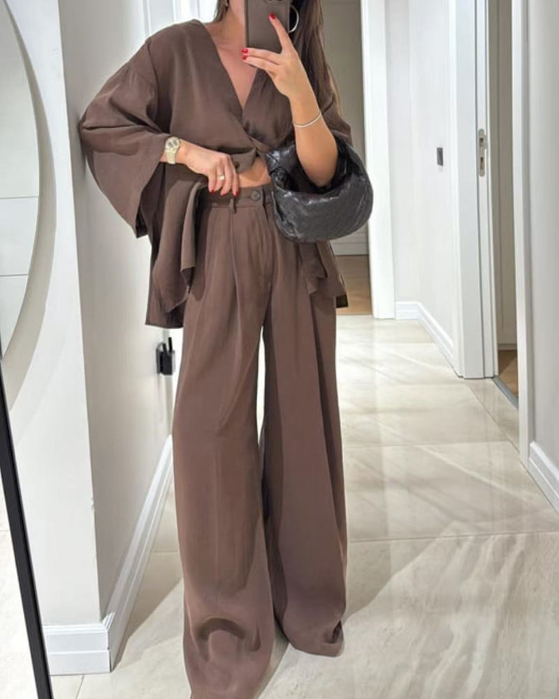 Women's Casual V-Neck Top and Matching Pants Two-Piece Set for Daily, Holiday, and Going Out