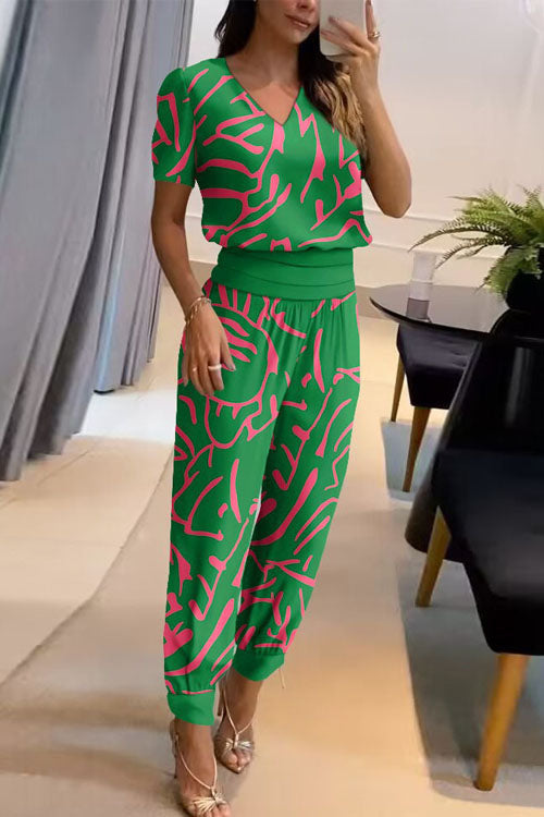 Women's Casual V-Neck Printed Short Sleeve Long Pants Two-Piece Set - Comfortable & Stylish Loungewear