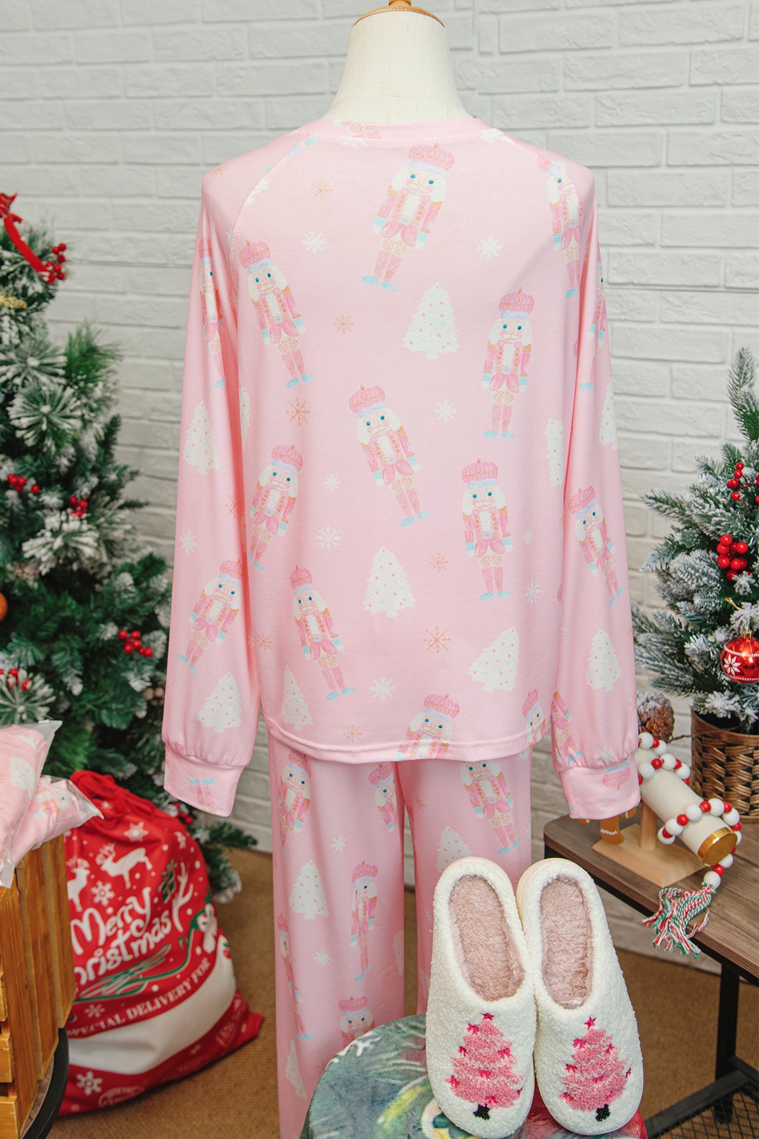 2-Piece Pink Christmas Tree & Nutcracker Print Lounge Pant Set for Women