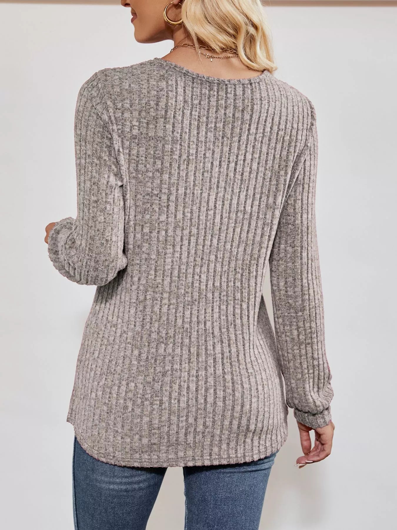 Ribbed Knit V-Neck Long Sleeve T-Shirt