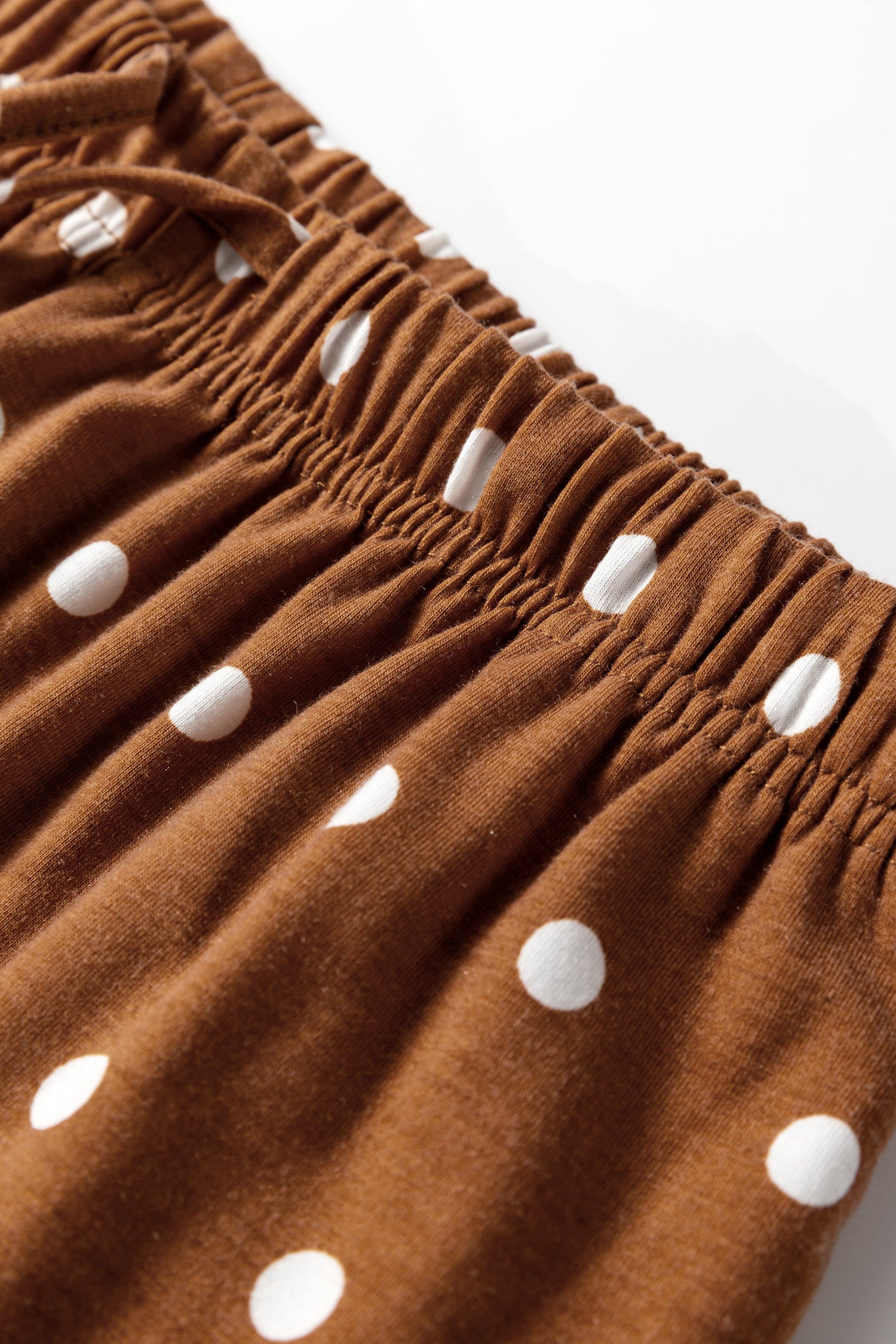 Brown Polka Dot Print Long Sleeve Shirt and Pant 2-Piece Pajama Set for Women - Comfortable Sleepwear