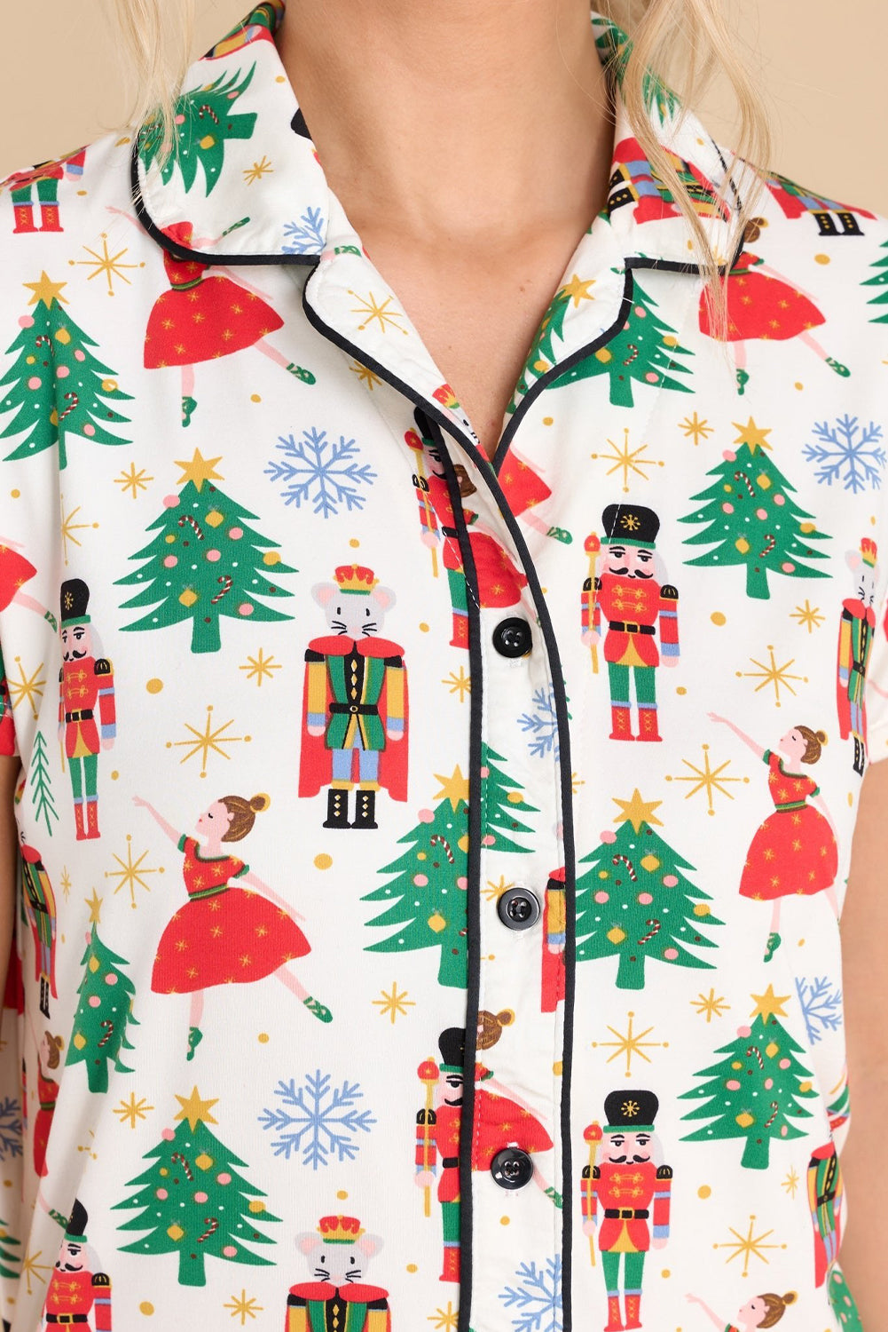 Cozy White Printed Christmas Pattern Button-Up Sleepwear Set - Short Sleeve Top & Loose Pants