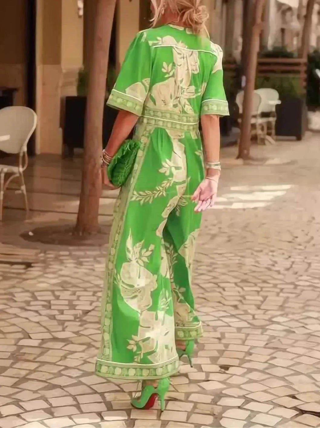 V-Neck Short Sleeve Floral Jumpsuit - Perfect Holiday & Vacation Outfit