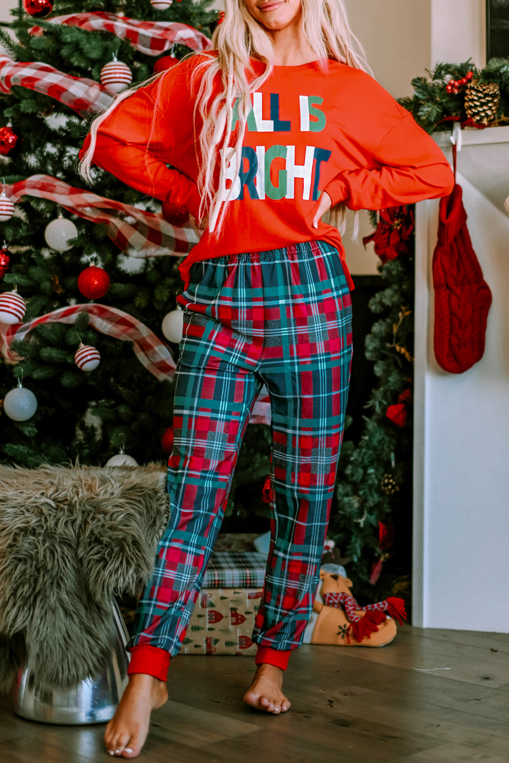 Cozy "ALL IS BRIGHT" Graphic Christmas Plaid Pajama Set for Women - Festive Long Sleeve Top & Jogger Pants