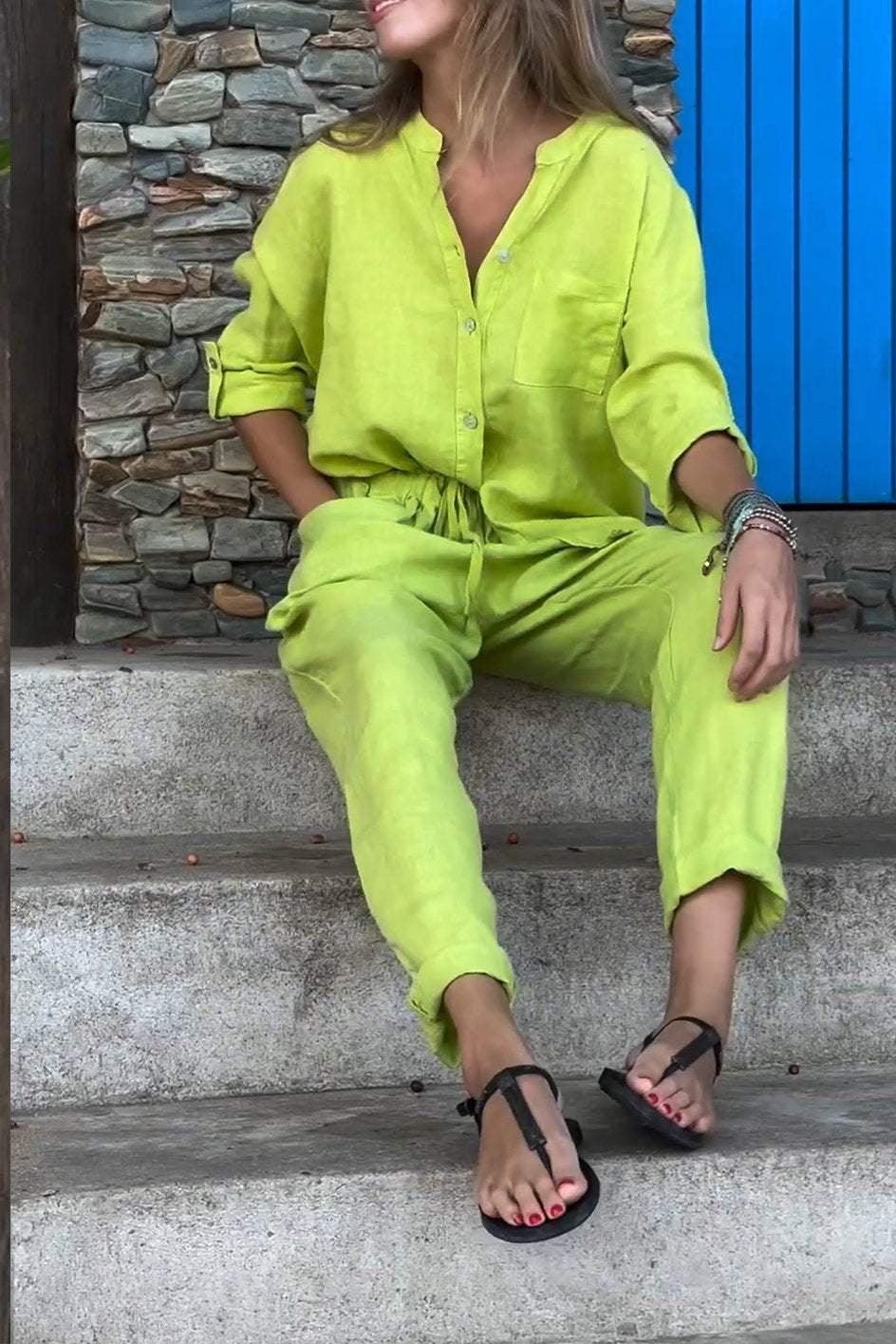 Men's Casual Solid Color V-Neck Cotton Linen Two-Piece Set - Comfortable & Breathable