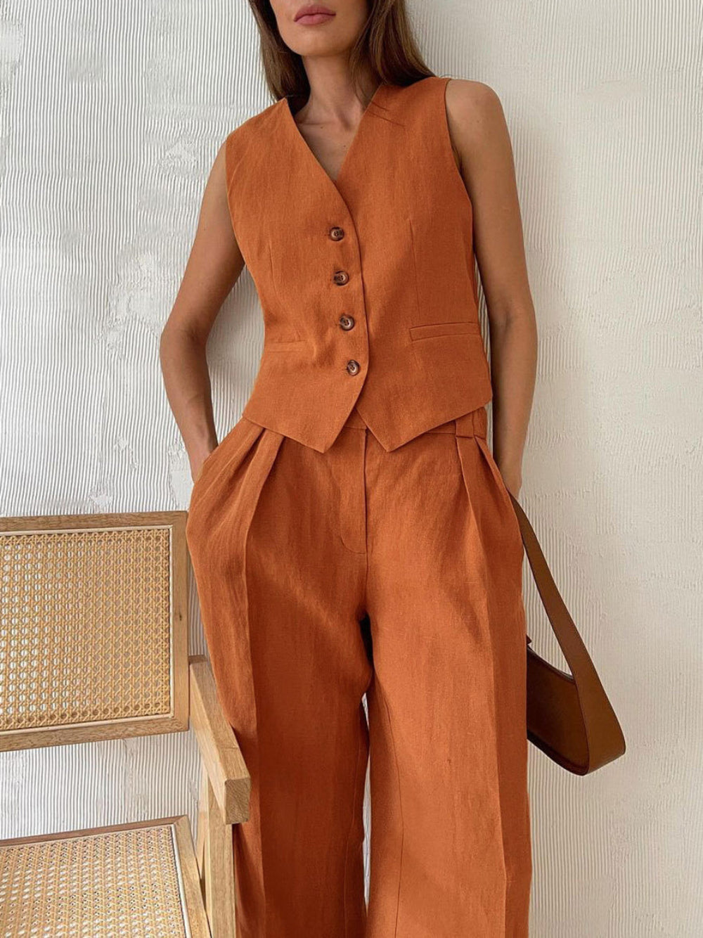 Women's Elegant V-Neck Pleated Cotton and Linen Wide-Leg Pants Suit - Sleeveless, Breathable, Casual Chic Set
