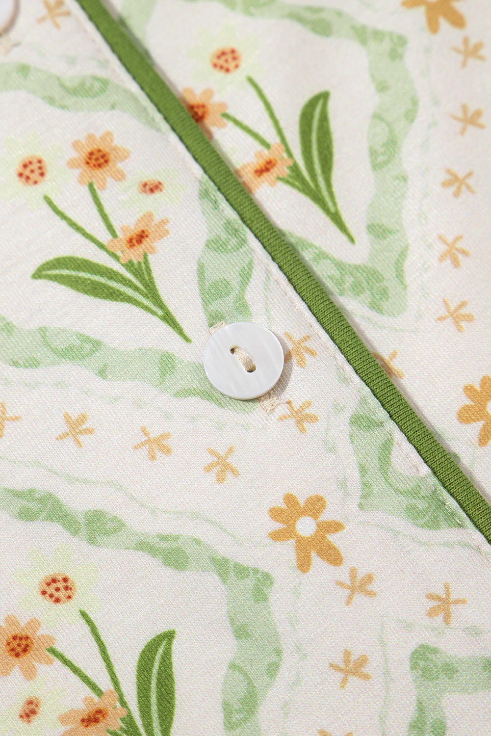 Green Floral Print Turn-down Collar Short Pajamas Set