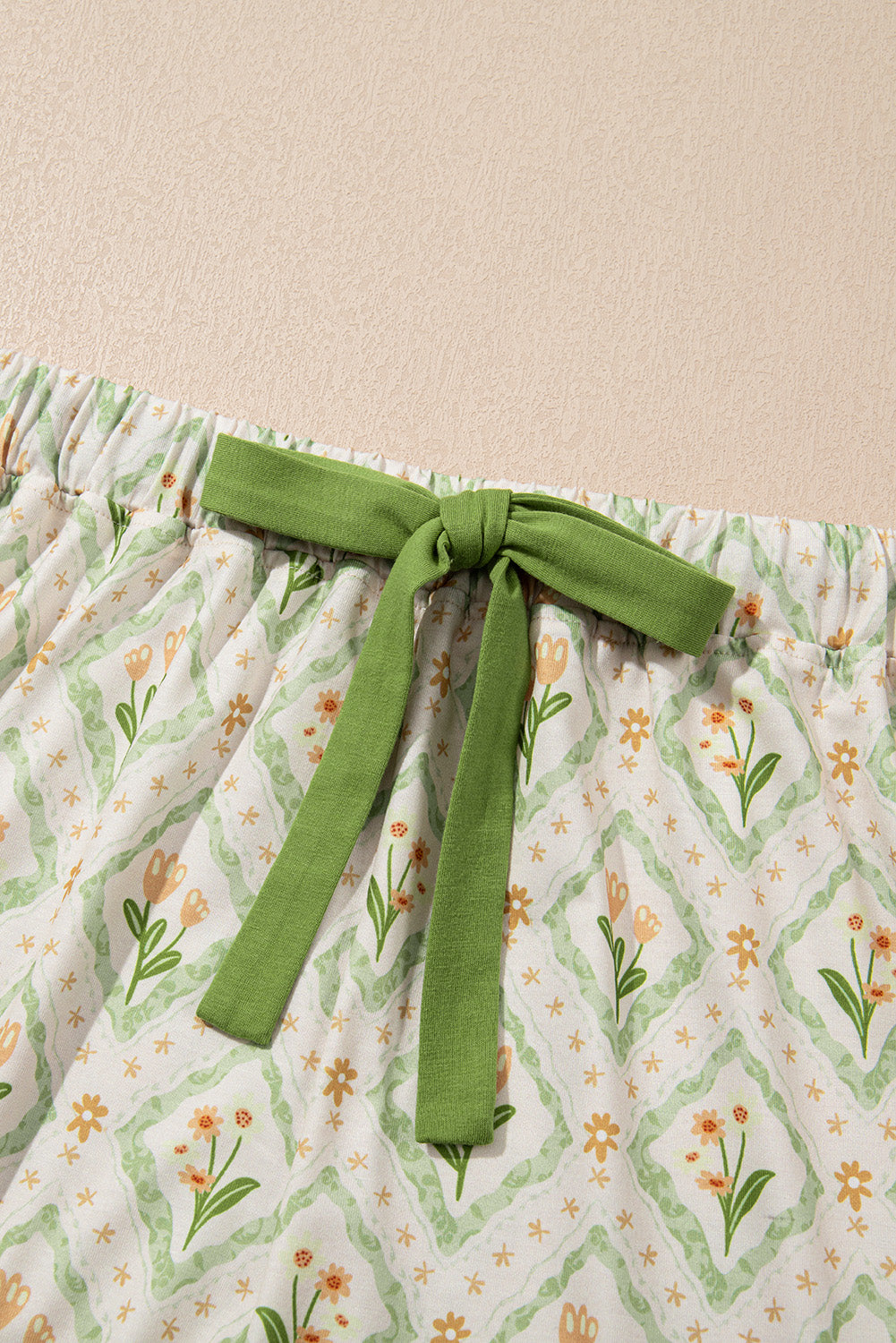 Green Floral Print Turn-down Collar Short Pajamas Set