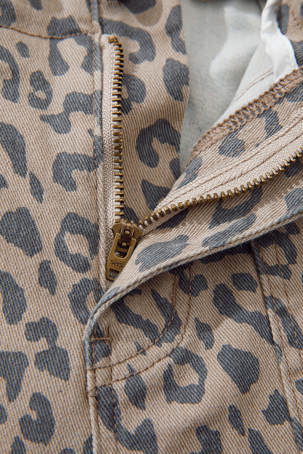 Khaki Leopard Printed Drawstring Elastic Waistband Pocketed Wide Leg Jeans