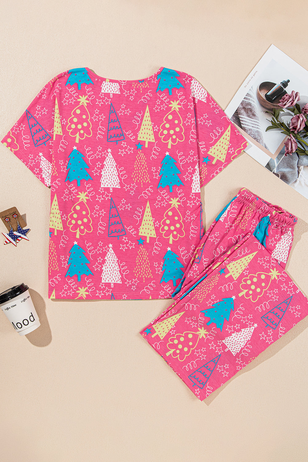 Festive Rose Christmas Tree Print V-Neck Tee and Cozy Pants Lounge Set for Daily Wear