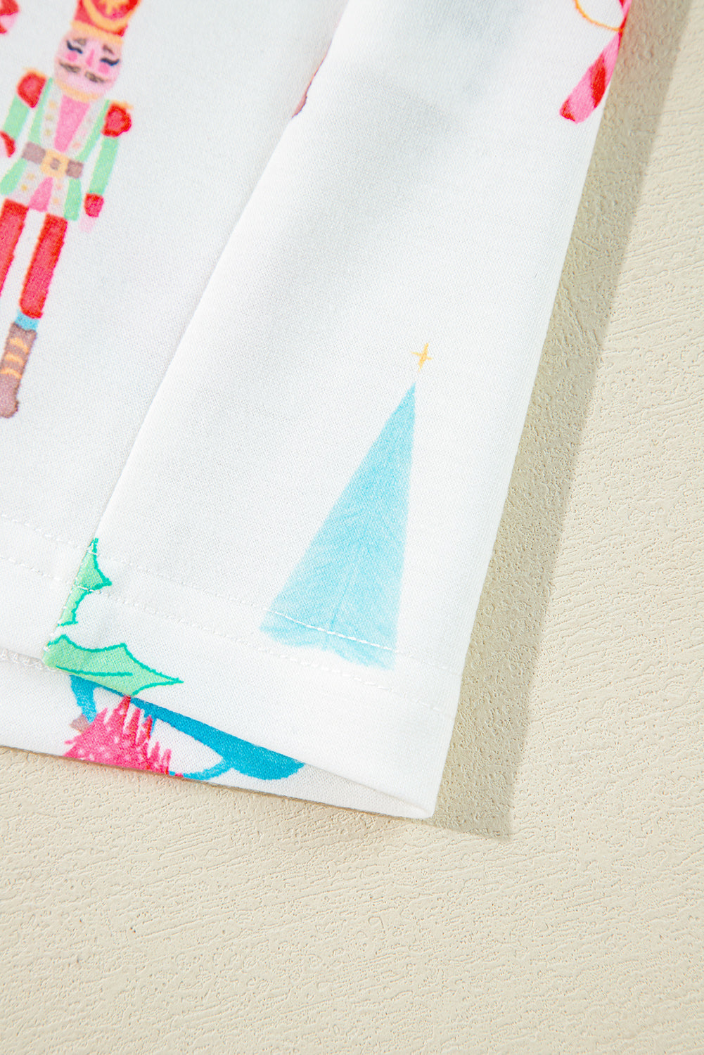 Festive White Christmas Print Short Sleeve Shirt and Shorts Pajama Set for Cozy Lounging