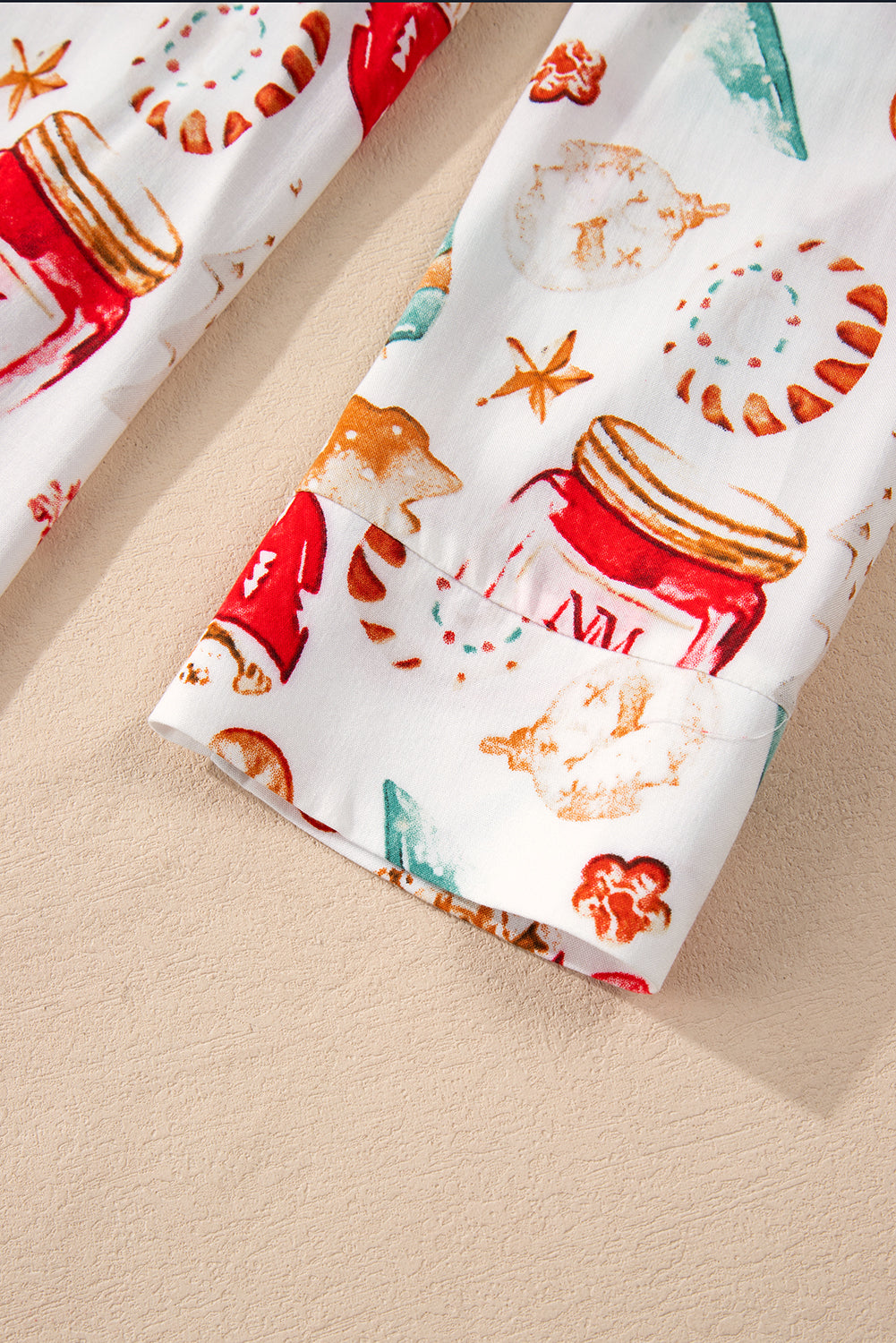 White Christmas Pattern Long Sleeve Shirt and Pants Pajama Set - Cozy & Festive Sleepwear