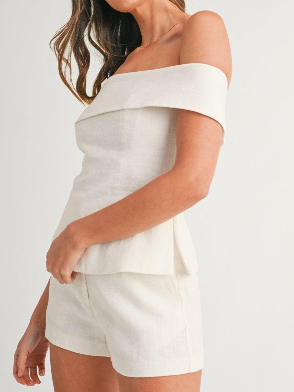 Elegant White Cotton and Linen Two-piece Suit - Cropped Top & Pants Set
