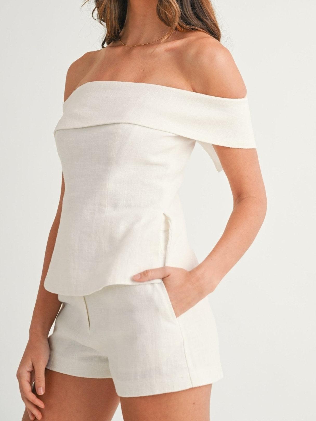 Elegant White Cotton and Linen Two-piece Suit - Cropped Top & Pants Set