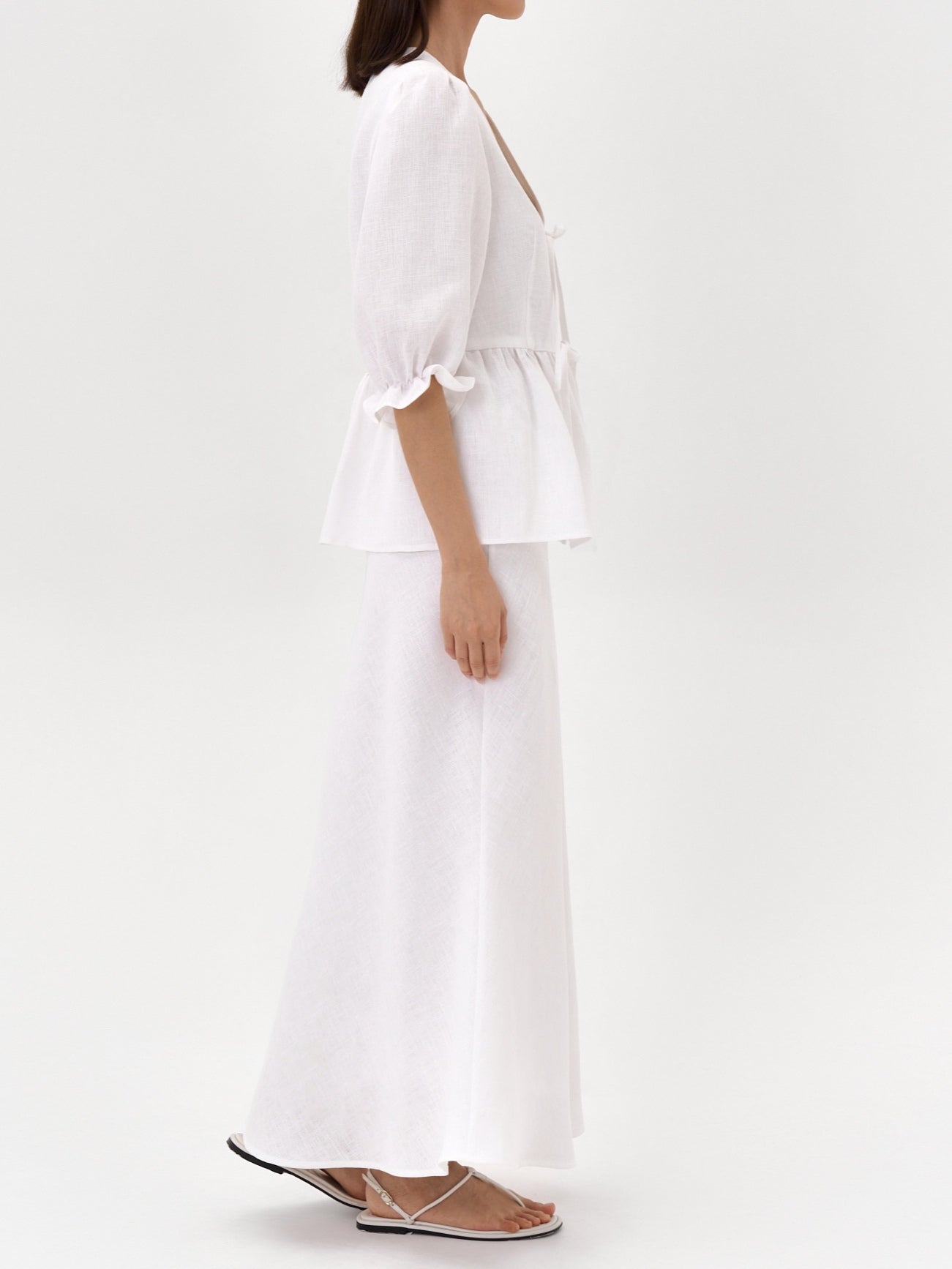Elegant Yellow Linen Suit: V-Neck Mid-Sleeve Top & High-Waist Skirt