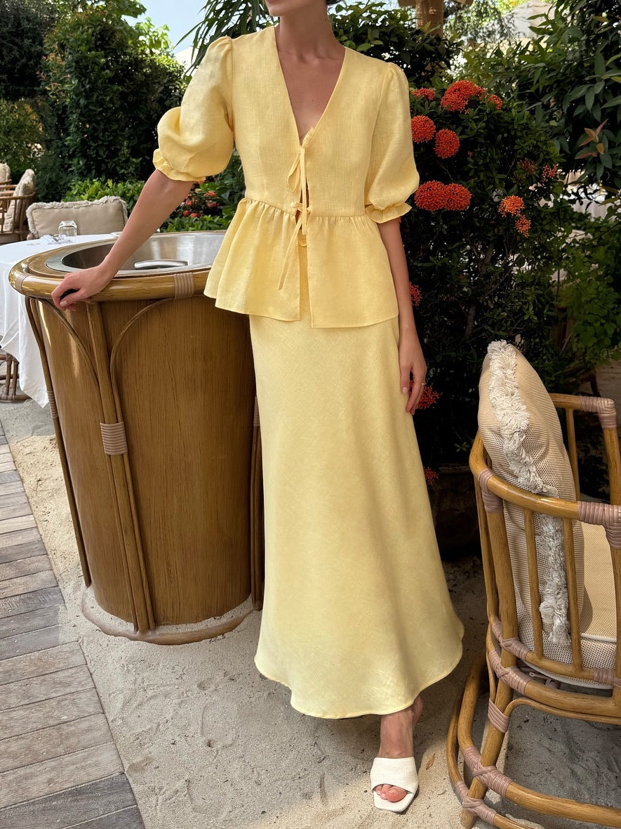 Elegant Yellow Linen Suit: V-Neck Mid-Sleeve Top & High-Waist Skirt