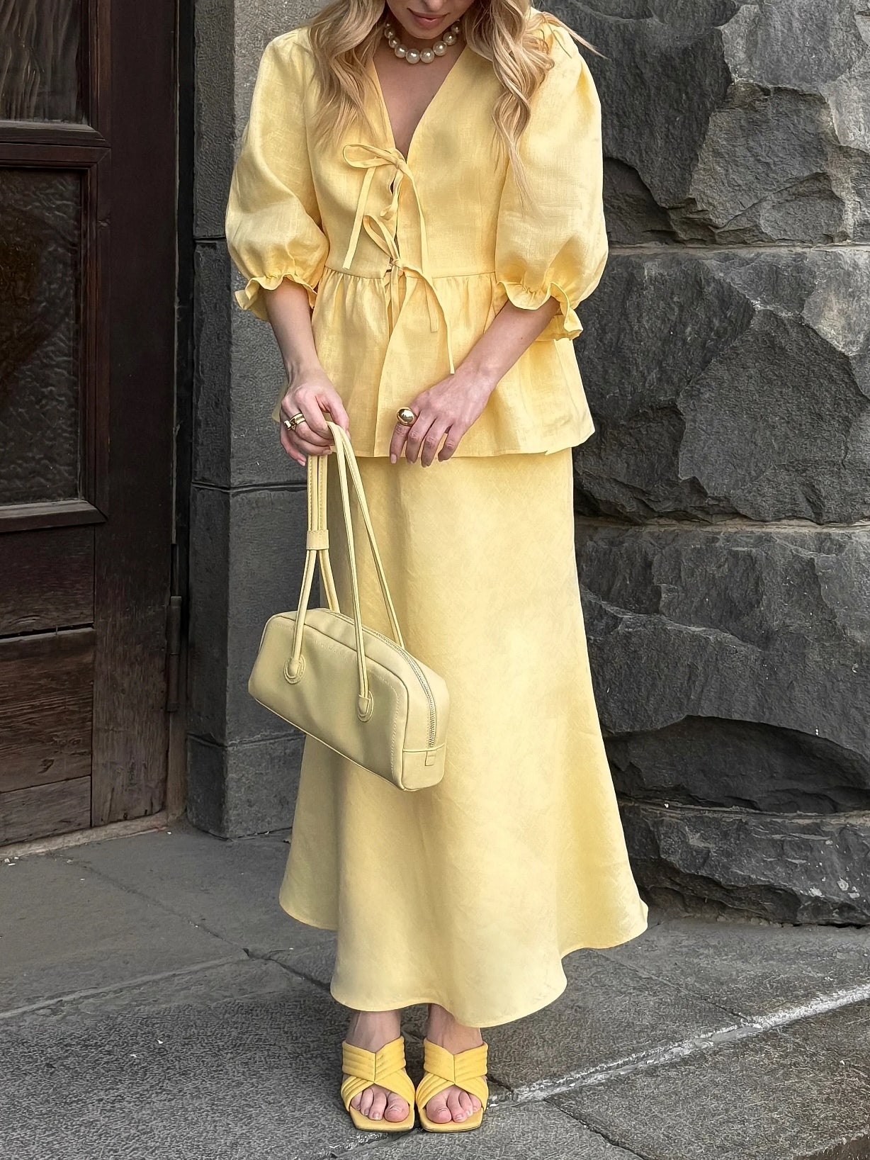 Elegant Yellow Linen Suit: V-Neck Mid-Sleeve Top & High-Waist Skirt
