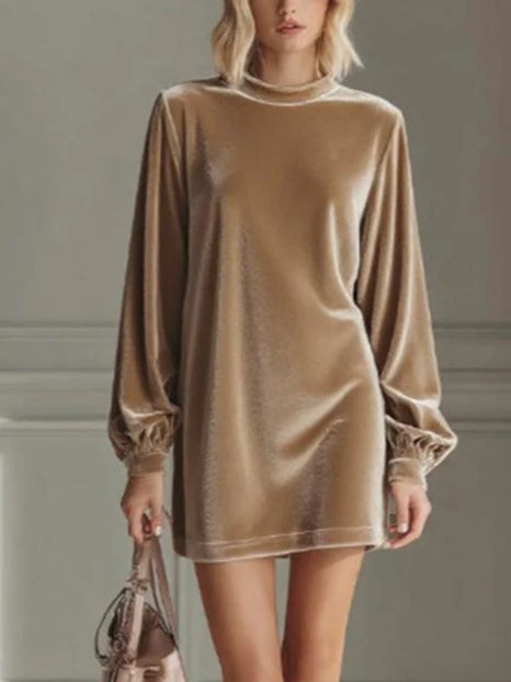 Luxurious Velvet Round Neck Long Sleeve Loose Fit Mini Dress - Perfect for Vacation Wear