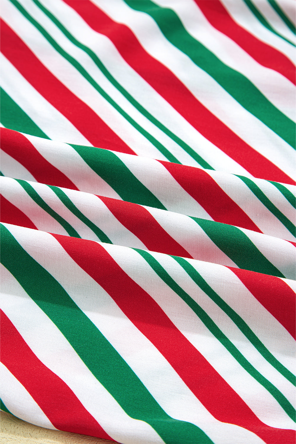 Cozy Green Stripe Contrast Velvet Ribbon Knot Pajama Set - 2-Piece Sleepwear