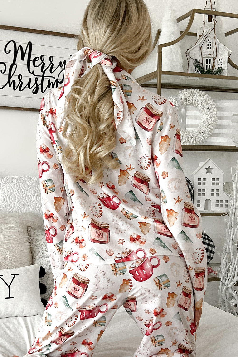 White Christmas Pattern Long Sleeve Shirt and Pants Pajama Set - Cozy & Festive Sleepwear