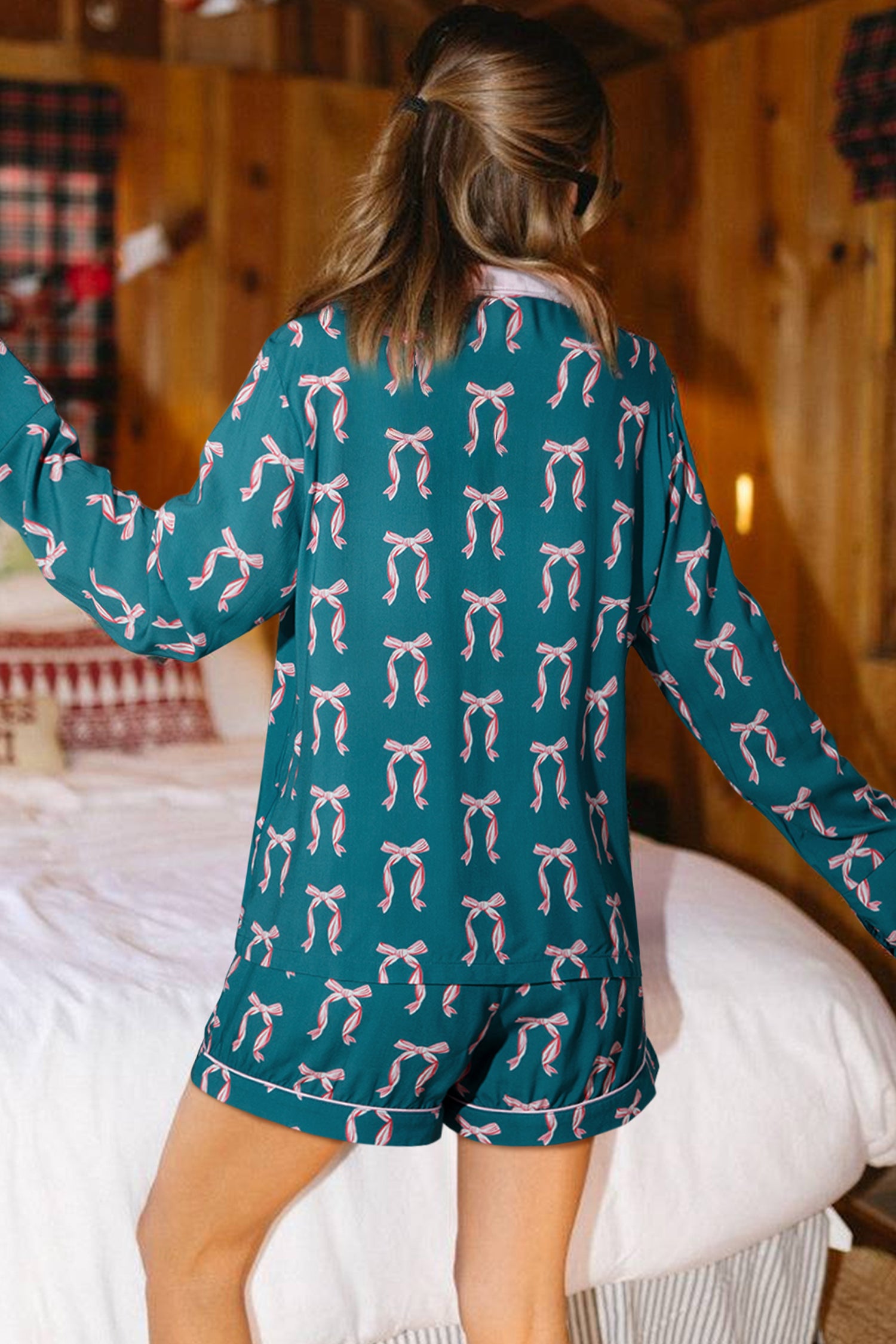 Silky Green Bow Print Long Sleeve Pajama Set with Shorts for Women