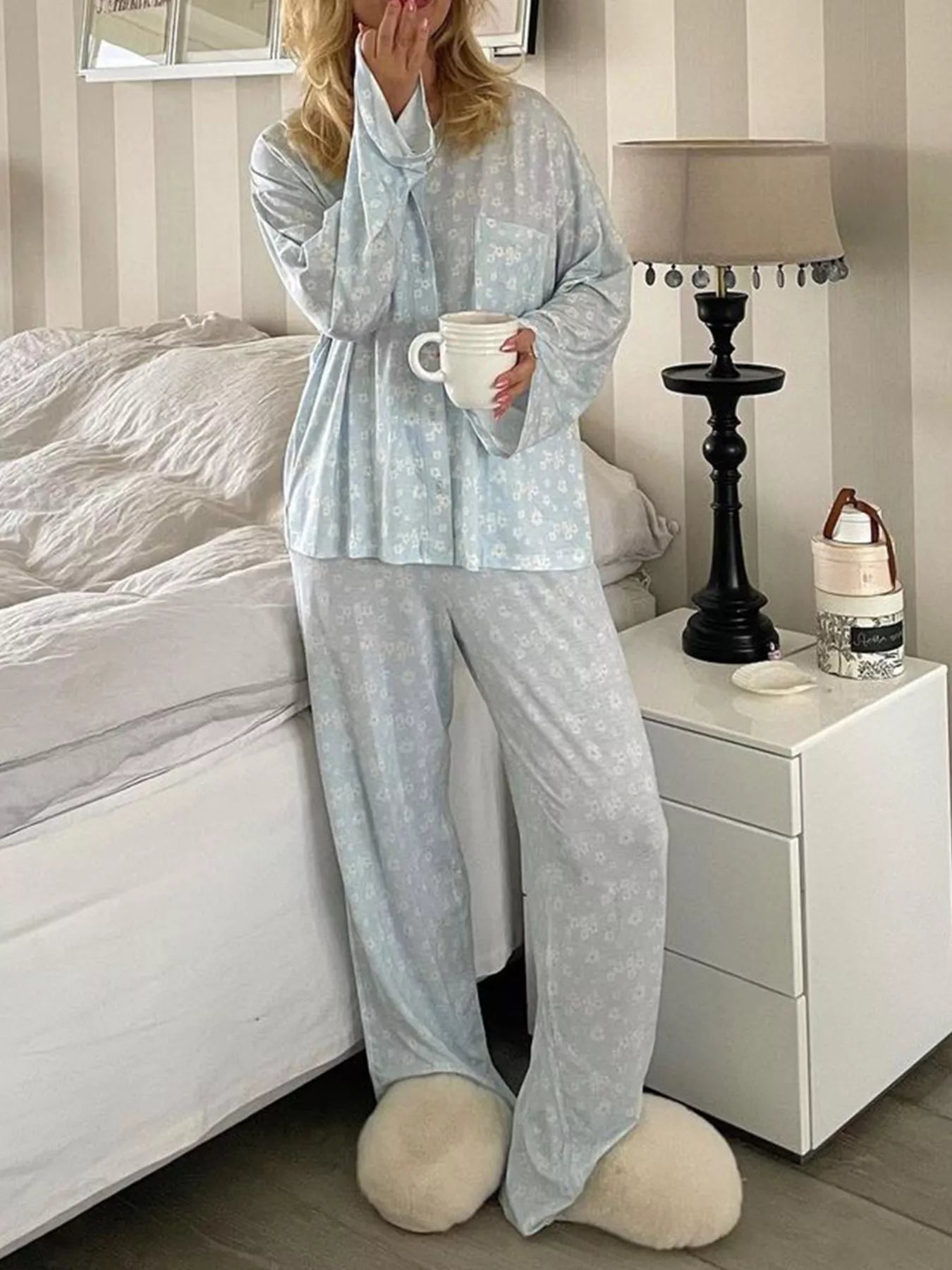 Floral Print Relaxed Fit Top and Pants Lounge Set