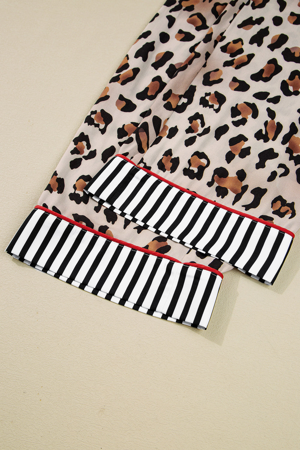 Dearlove Women's Khaki Leopard Print Colorblock Pajama Set - Long Sleeve Shirt & Pants for Cozy Lounging