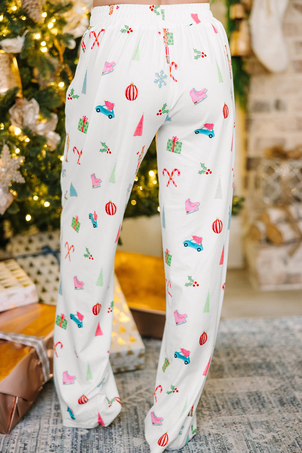 Festive White Christmas Print Lapel Shirt and Pants Sleepwear Set