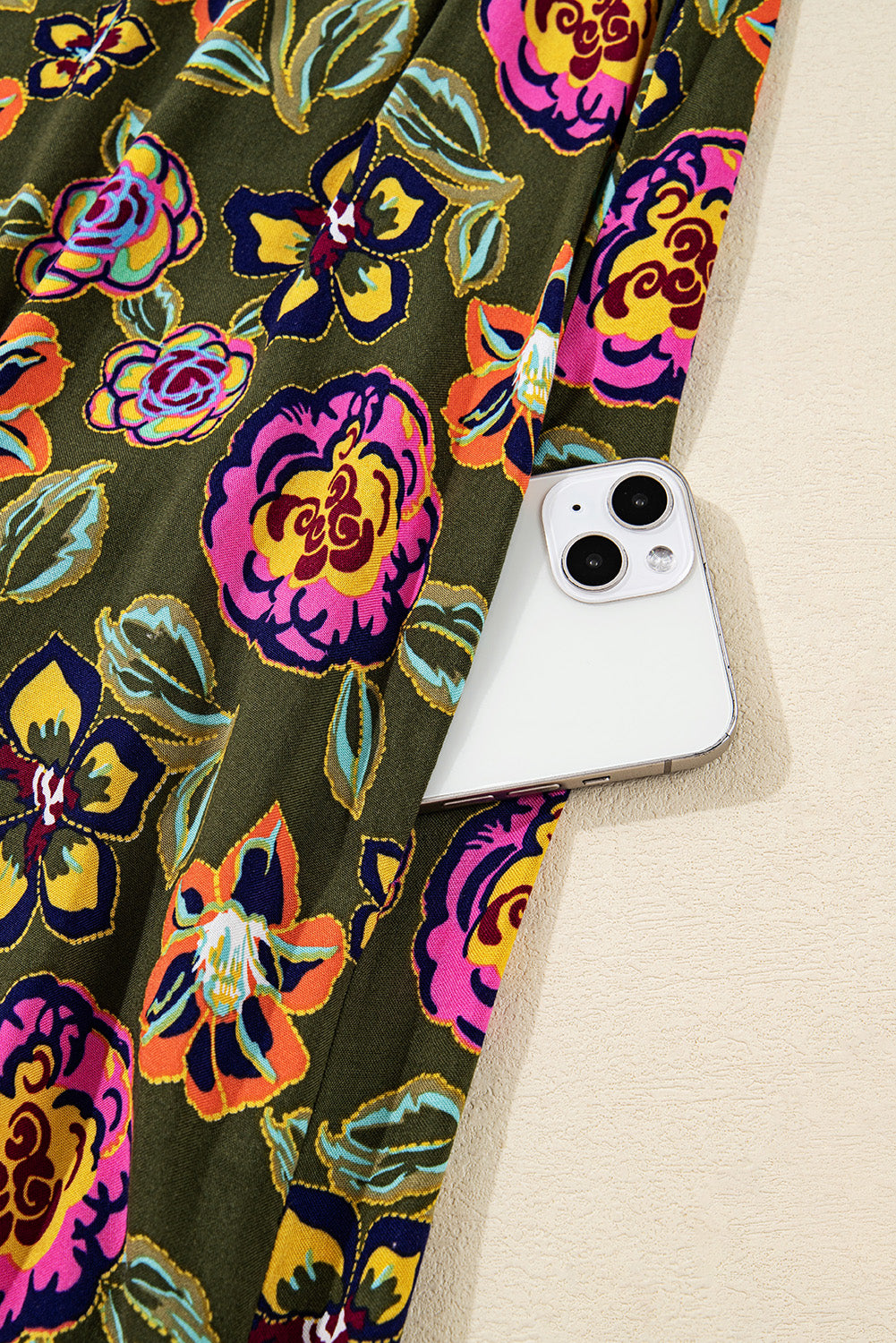 Green Floral Print Split Neck Bubble Sleeve Shift Mini Dress