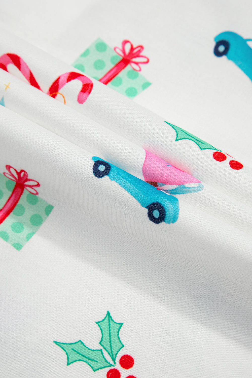 Festive White Christmas Print Lapel Shirt and Pants Sleepwear Set