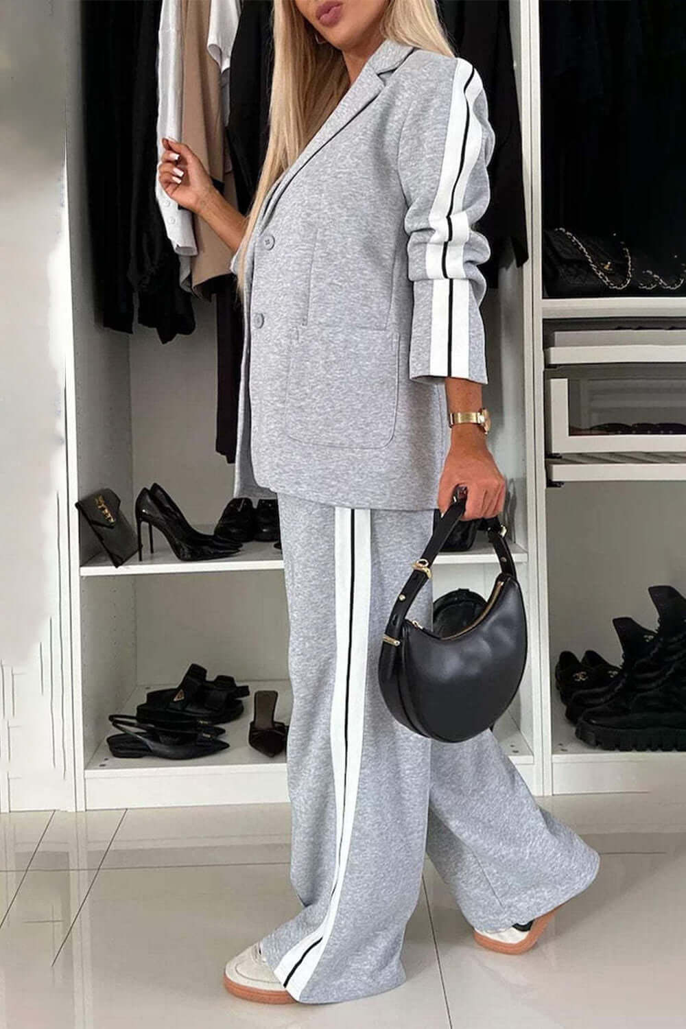 Chic Contrast Lapel Collar Buttoned Top and Pocketed Pants Two-Piece Set - 100% Polyester