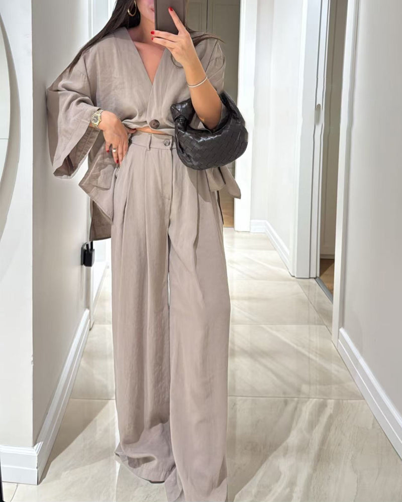 Women's Casual V-Neck Top and Matching Pants Two-Piece Set for Daily, Holiday, and Going Out