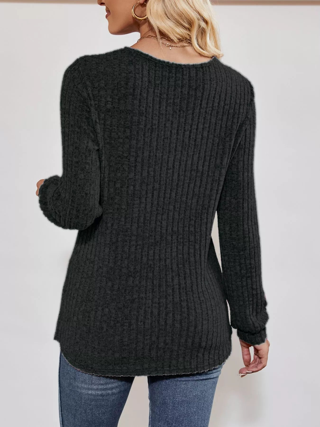Ribbed Knit V-Neck Long Sleeve T-Shirt