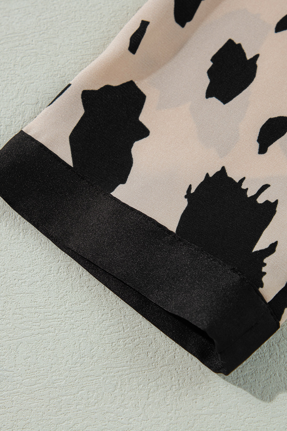 Khaki Cheetah Contrast Trim Loose Fit Two Piece Sleepwear